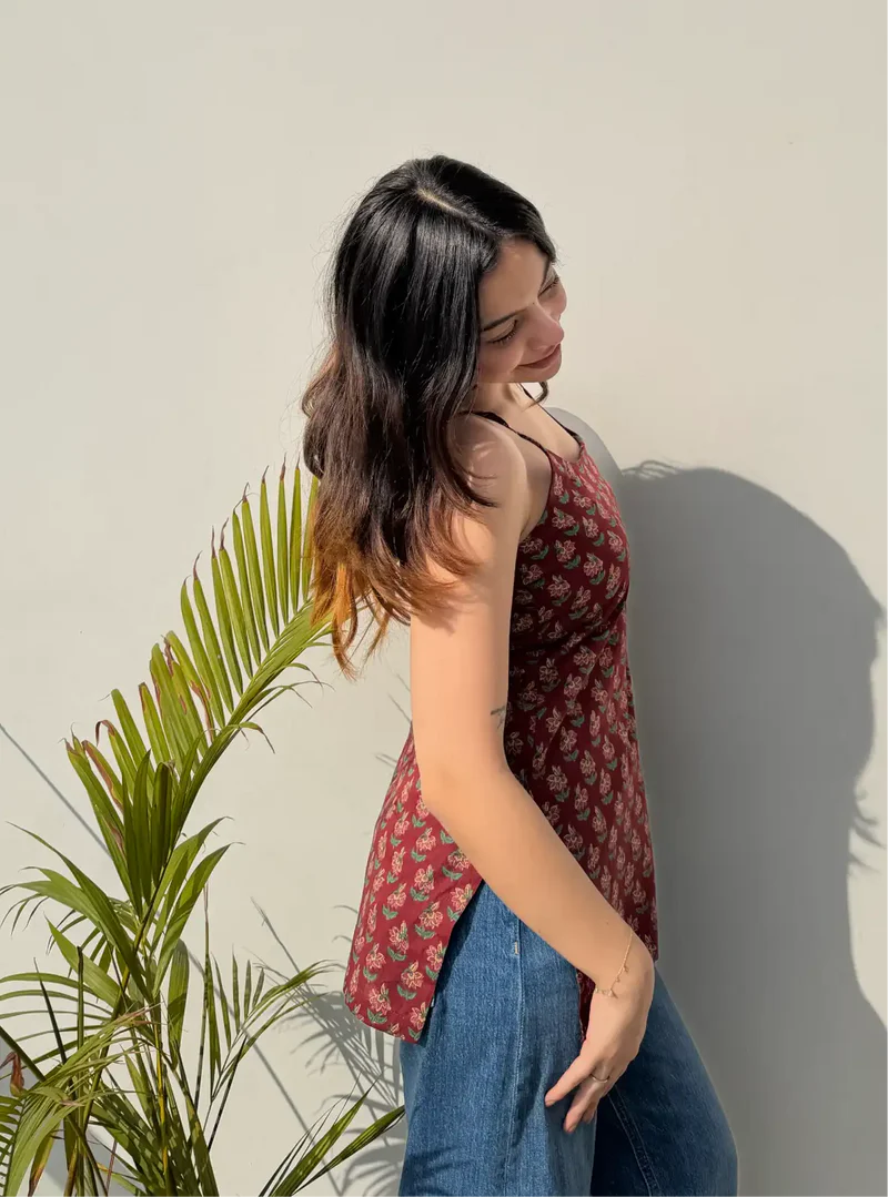 Nitya Short Sleeveless Kurti