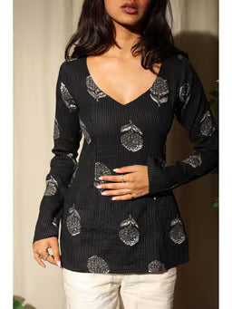 Naiza Sleeved Modest Kurti